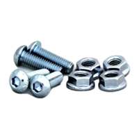 Kit de fixation pour panneau V20 pour coffre sur attelage