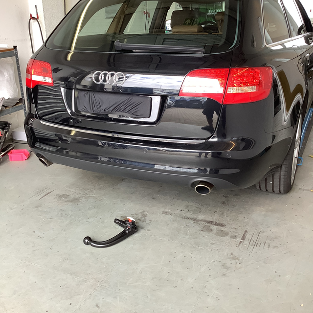 Attelage Remorque Pivotant WESTFALIA Pour Audi A6 4F C6 Facelift - Référence 4F9092157E, Occasion